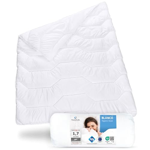 Bettdecke 135x220 BLANCO, Flauschige Ganzjahresdecke mit Feuchtigkeitsmanagement & hoher Atmungsaktivität, Optimale Hygiene für Allergiker, Große Schlafdecke, Nachhaltige Ganzjahresbettdecke