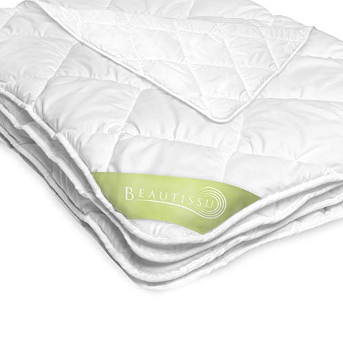 Beautissu ganzjahres Bettdecke 135x200 cm – Warme Microfaser Schlafdecke für Allergiker geeignet – Atmungsaktive Steppdecke für das ganze Jahr - BeaNuit MD